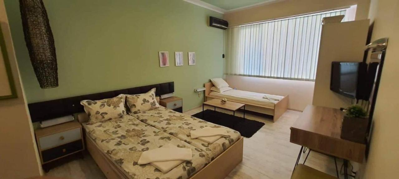 Aheloy Apartments Экстерьер фото
